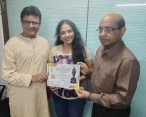 Prominent Filmmaker & Activist Ashfaque Khopekar Honored With ‘Best Bollywood Activist’ Award By The Governor Of Maharashtra, C.P. Radhakrishnan